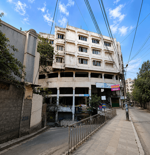 Dilshad Plaza